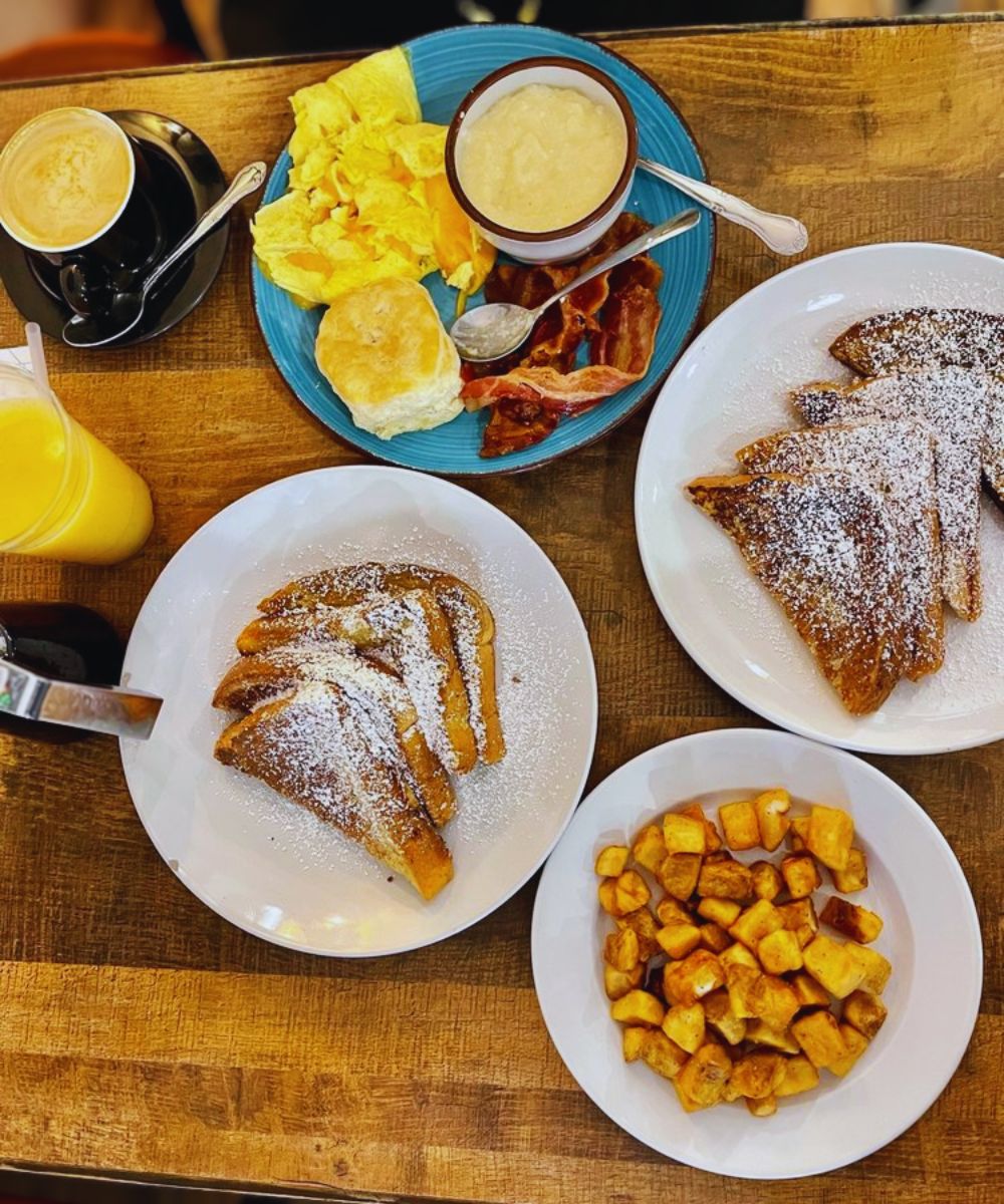 Photos for Streetcar Cafe