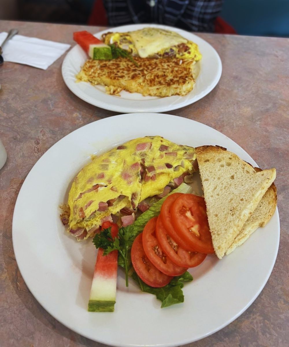 Photos for Peg's Glorified Ham N Eggs