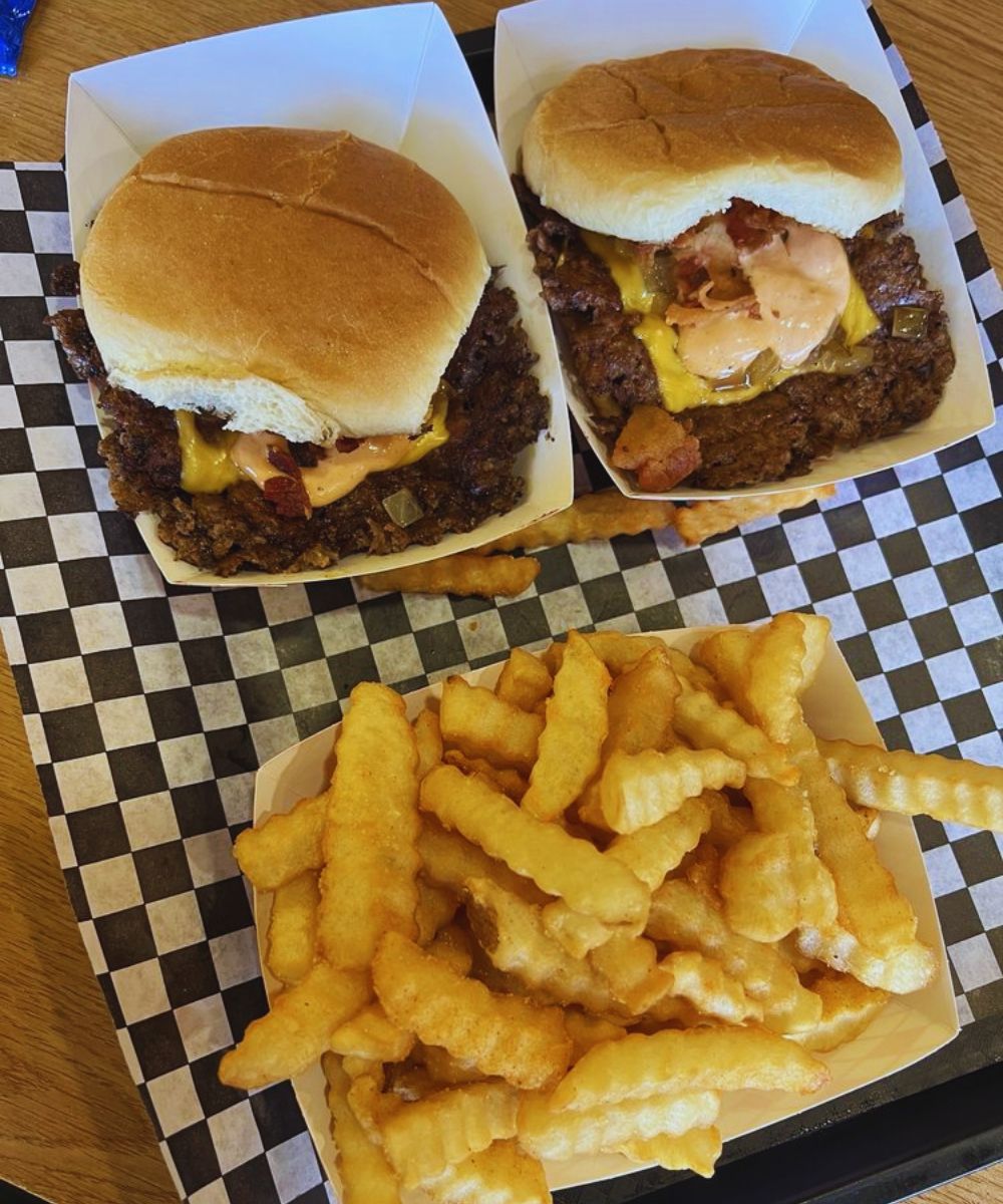 Photos for Chubzies Burgers