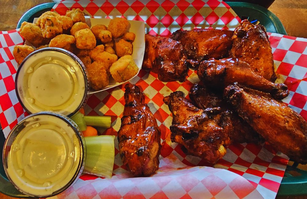 Photos for Smokin' Yards BBQ