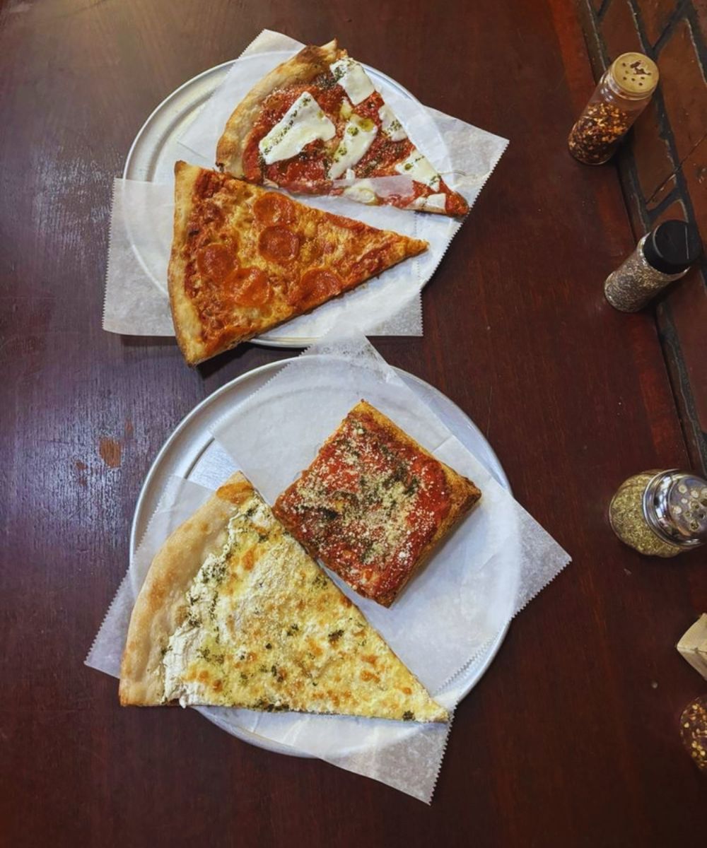 Photos for Luigi's Pizza
