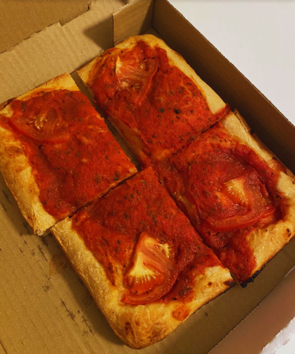 Photos for Loui's Pizza