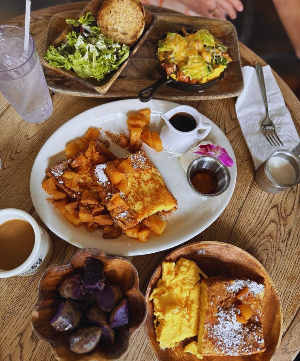 Photos for Goofy Cafe & Dine Village