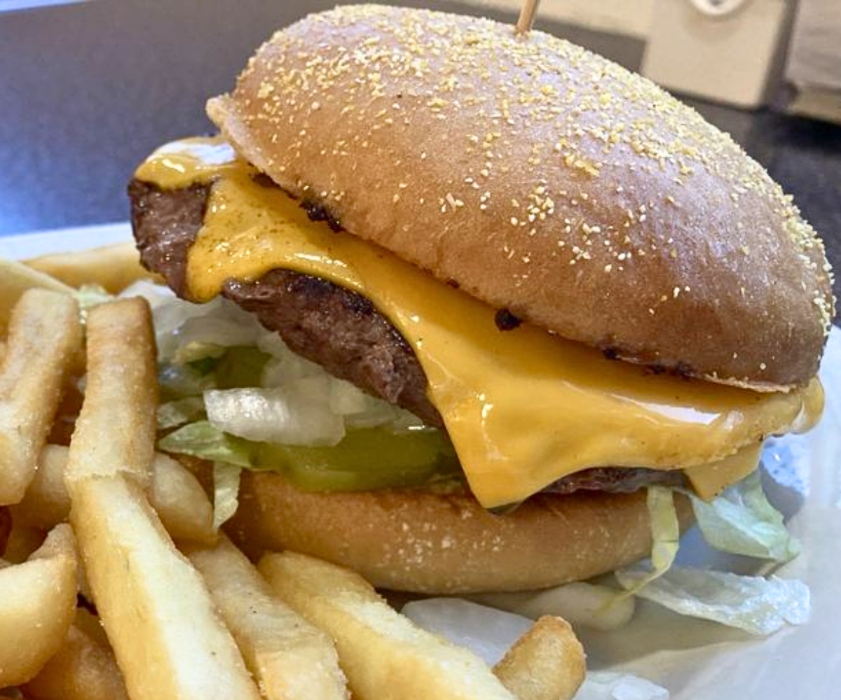 Elk Burger at Broadway Burger Station in Rock Springs, WY