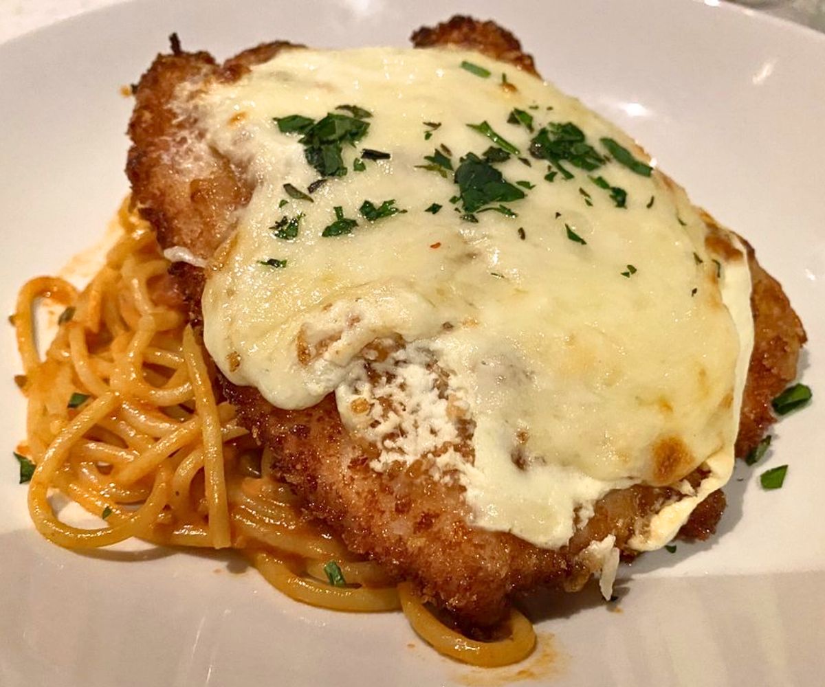 Mezzo Chicken at Mezzo in Dublin, Ohio