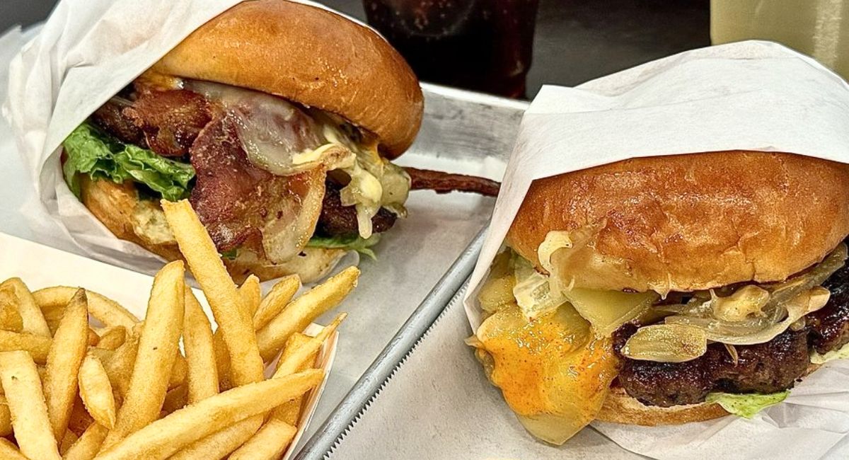 Burgers at Galbi Burger Smokey Point in Arlington, WA