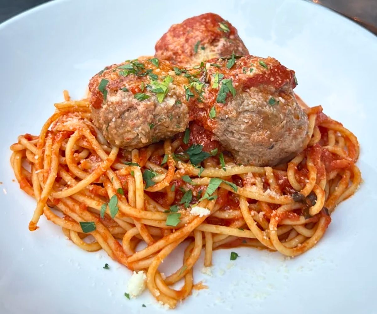 spaghetti with meatballs at Mezzo in Dublin, OH