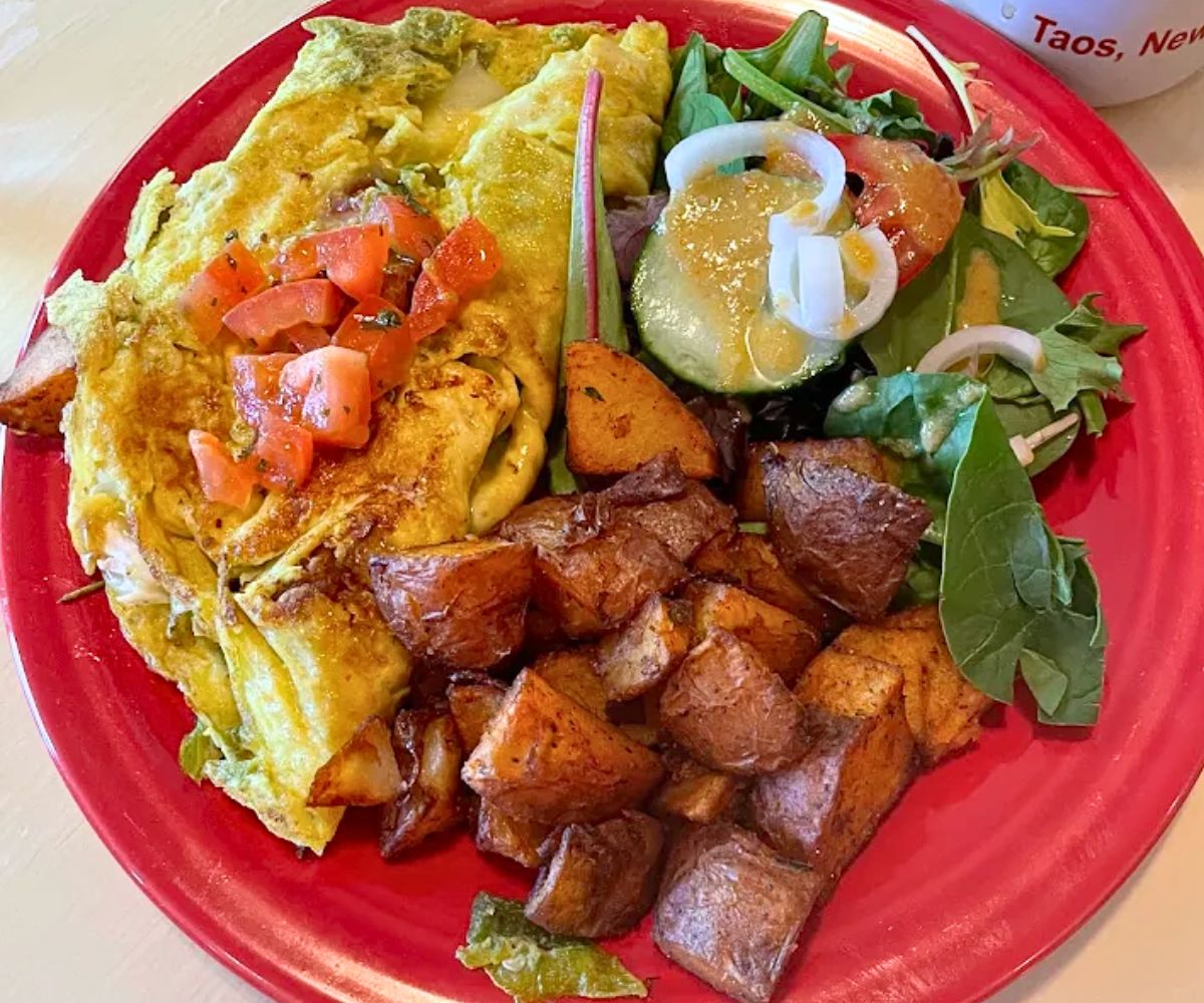 breakfast at Gutiz in Taos, New Mexico