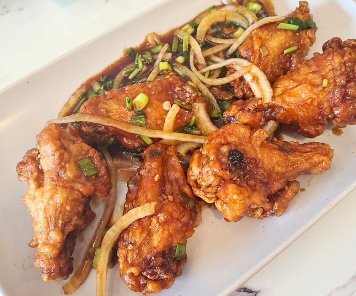 Cánh Gà Chiên Nước Mắm at Phoviet 126 in Blaine, MN