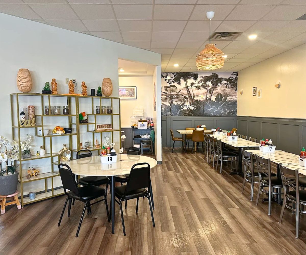 interior of Phoviet 126 in Blaine, Minnesota