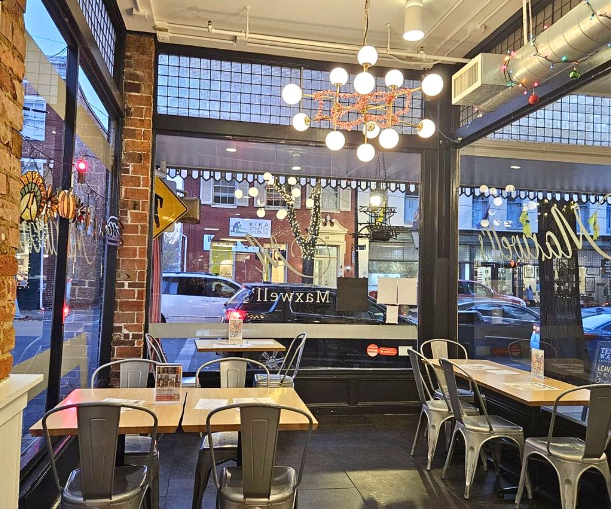 interior of Maxwell's Burgers & Shakes in Frederick, Maryland