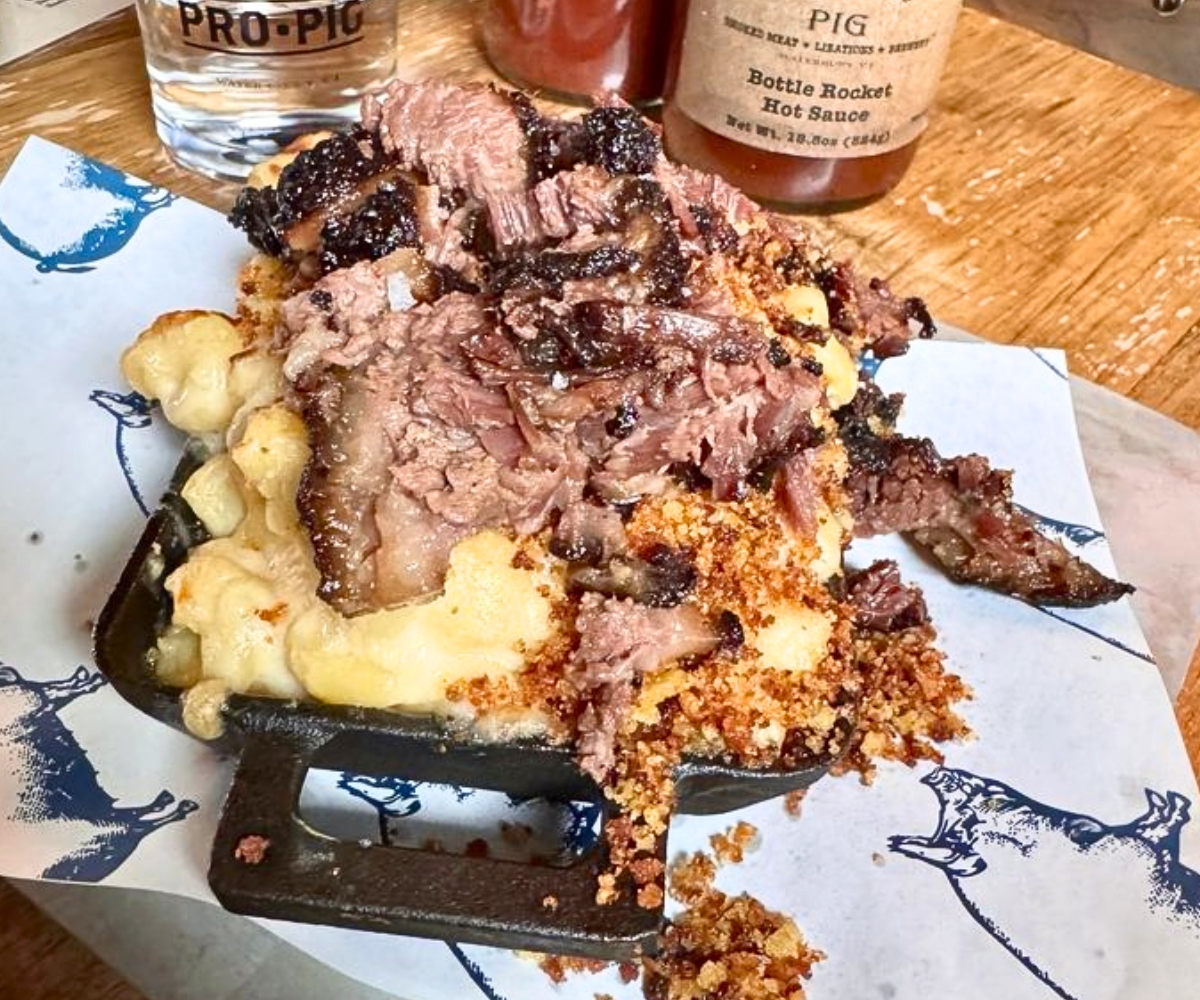 Mac & Cheese with Brisket at Prohibition Pig in Waterbury, Vermont