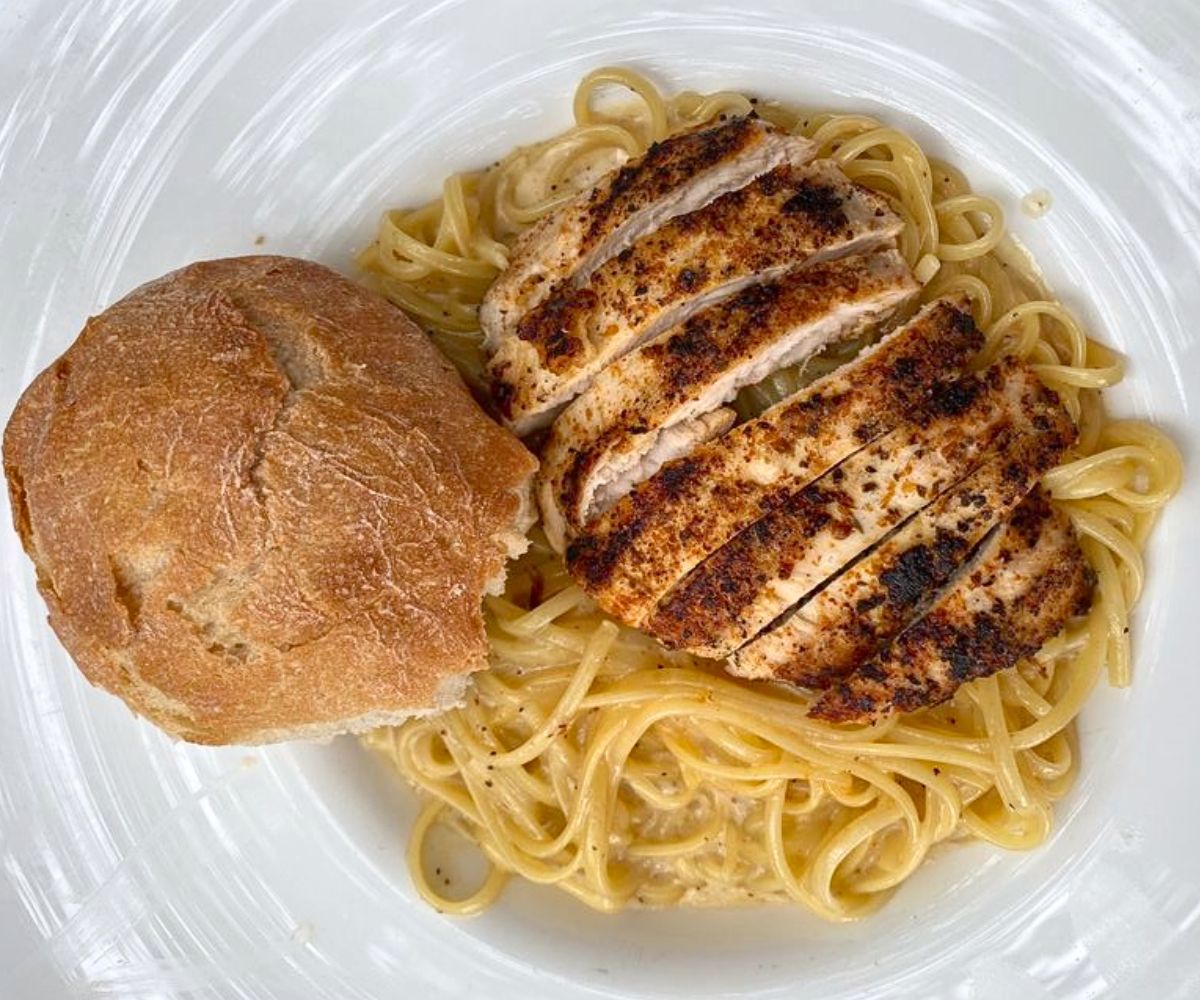Blackened Chicken Alfredo at The Main House in St. Charles, MO