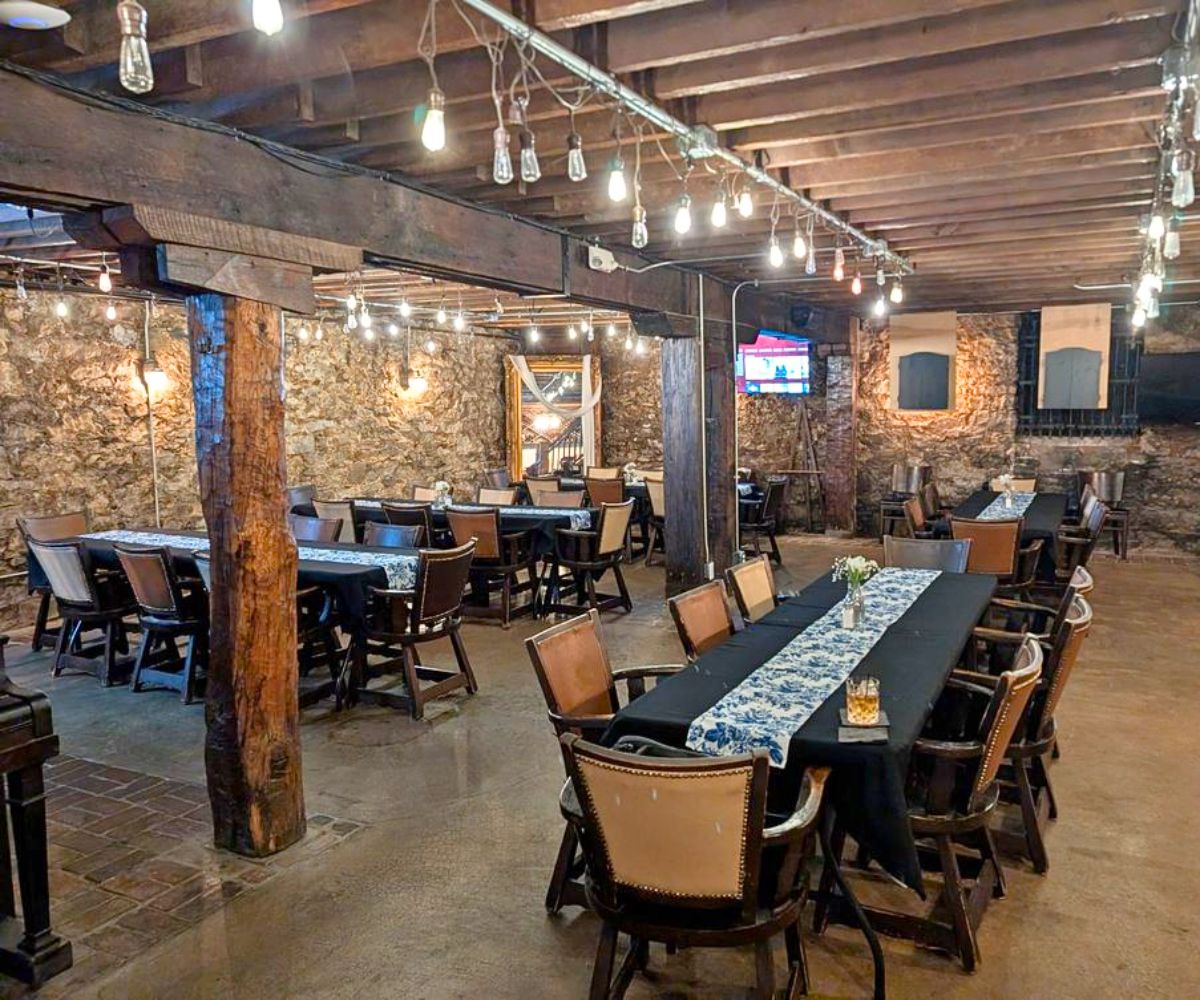 interior of The Main House in St. Charles, Missouri