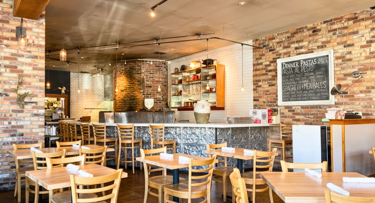 interior of Maialina Pizzeria Napoletana in Moscow, Idaho