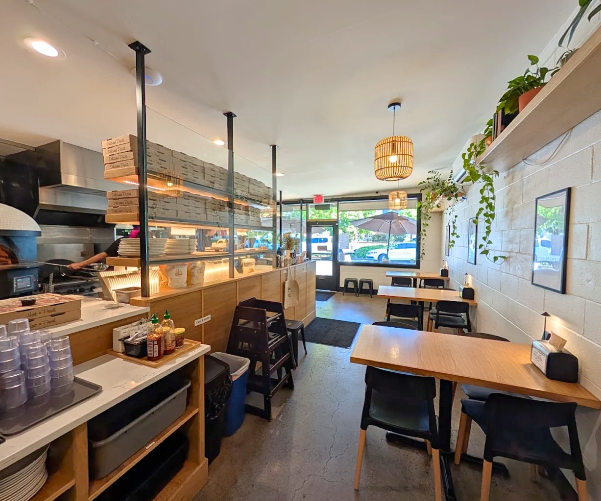 interior of Hapa Pizza in Beaverton, OR