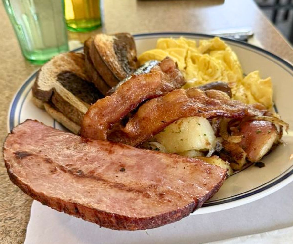 Whole Hog at Mike's All Day Breakfast in Kennebunk, Maine
