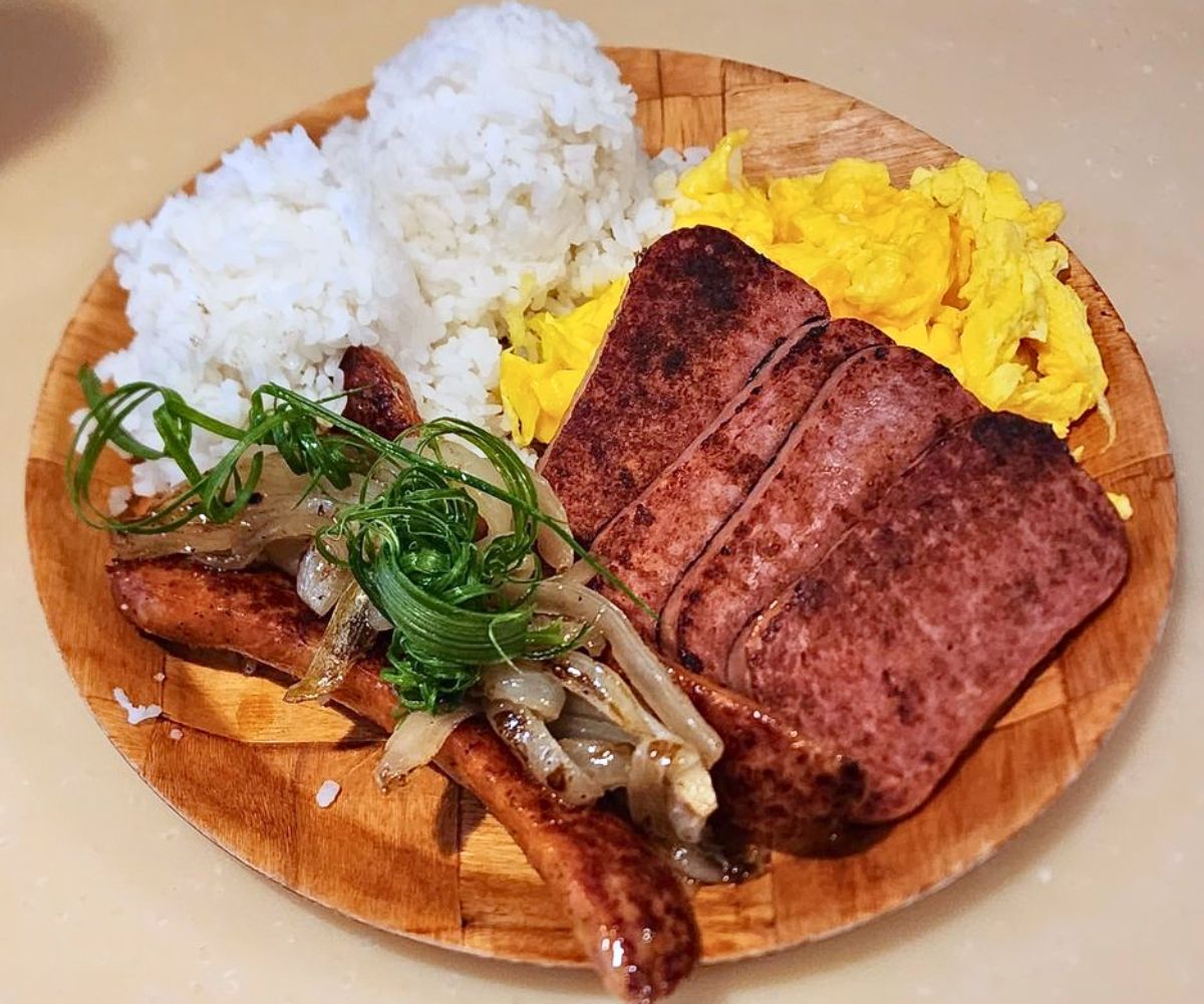 breakfast plate at My Cafe in Kapolei, HI