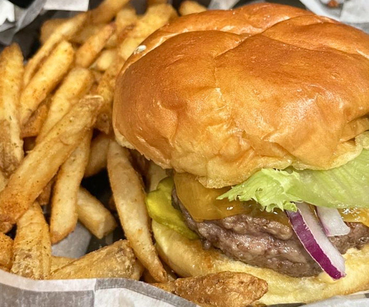 Cheeseburger at Charbar in Hilton Head Island, South Carolina