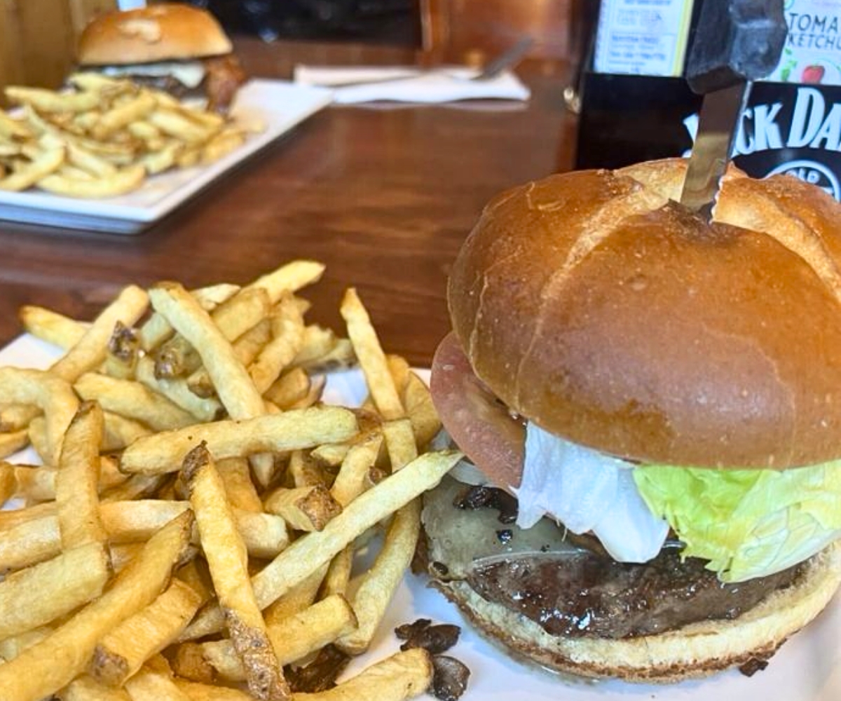 rounder burger at Lucky Beaver Bar & Burger in Reno, Nevada