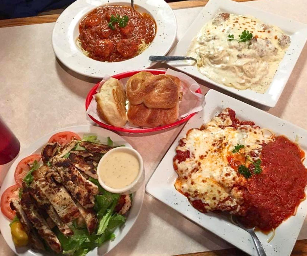 dishes at Roma Italian Restaurant in Bellevue, NE