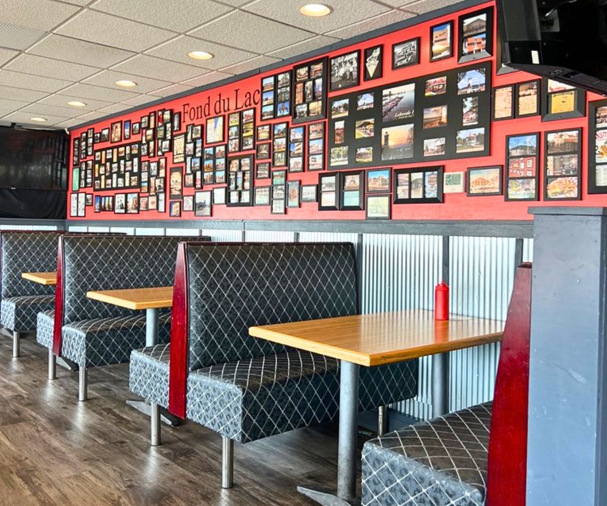 interior of 11:11 Burgers & Beignets in Fond du Lac, WI