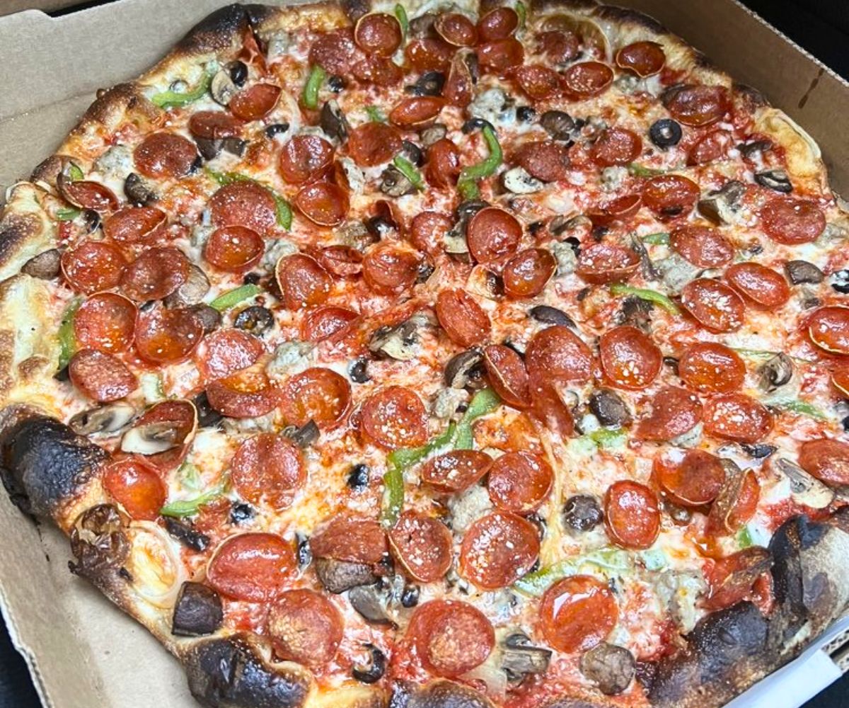 supreme pizza at Zee's Pizzeria in New Orleans, LA