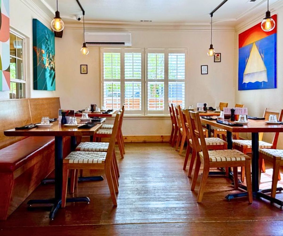 interior of Table on 6th in Bentonville, AR