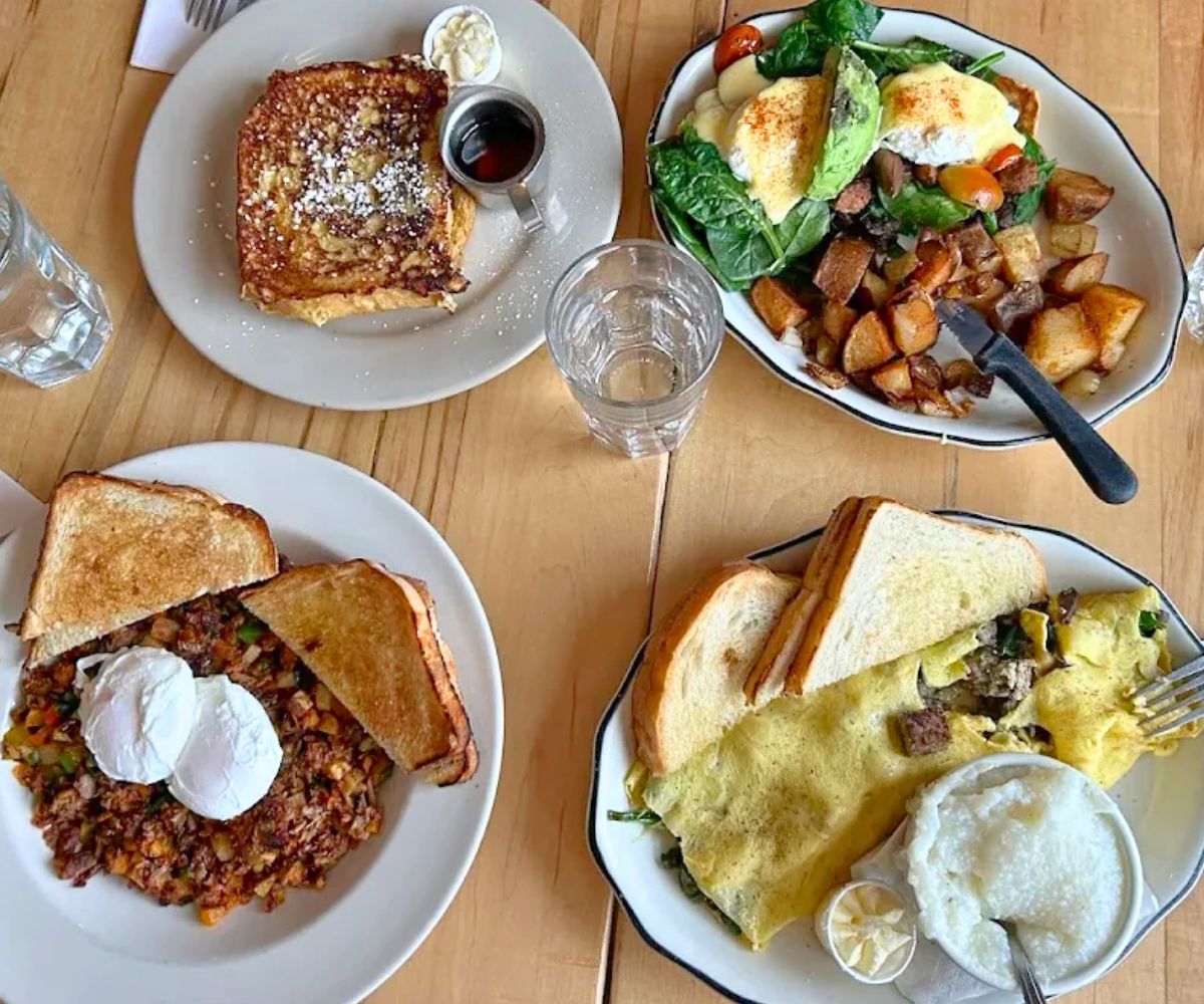 dishes at Sneakers Bistro in Winooski, VT