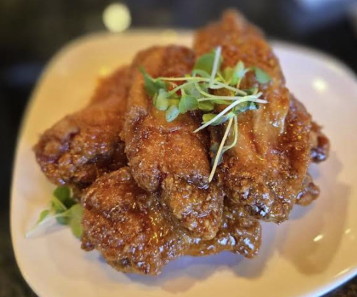 hot honey chicken wings at besties table in indianapolis, IN