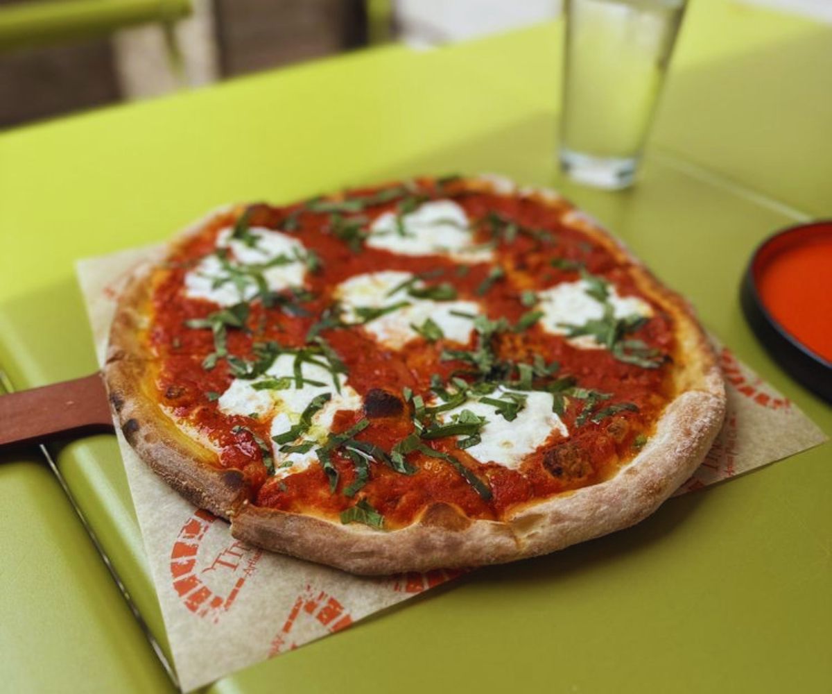 Tino’s Artisan Pizza - Puglia
