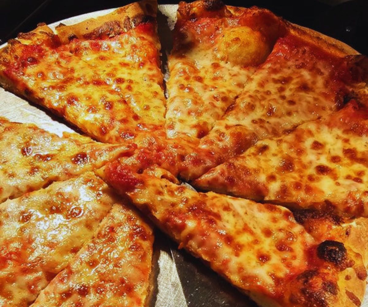 Floridino's Pizza & Pasta - Cheese Pizza
