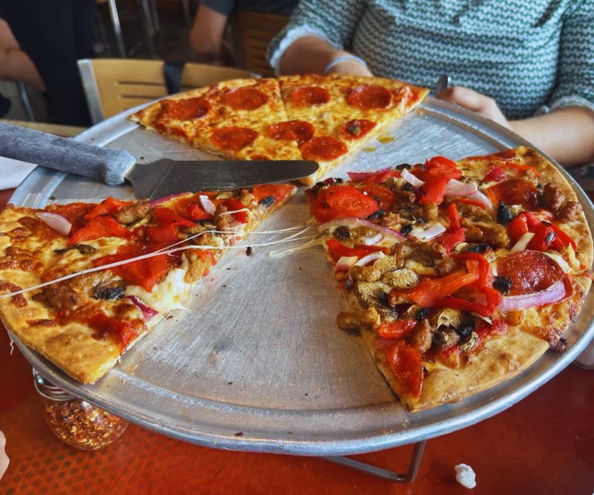 Red Zeppelin Pizza -