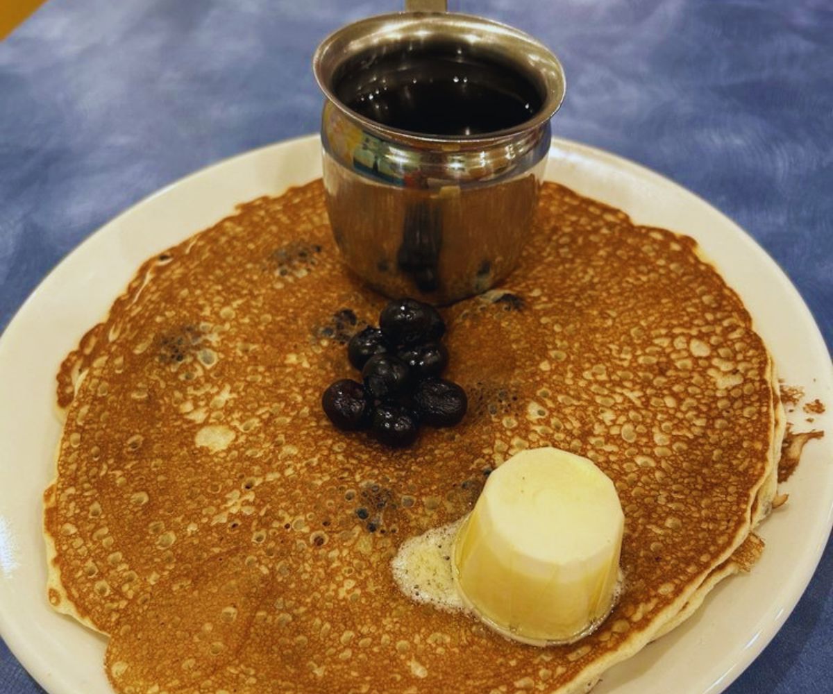 Sugar n' Spice - 1/2 Blue Berry Pancake