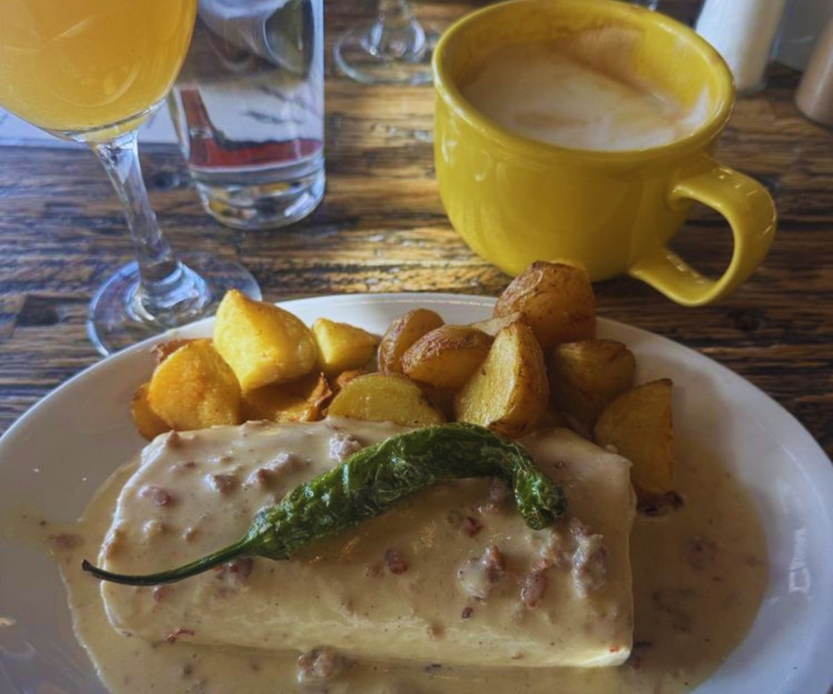 Early Bird Restaurant - Bacon and Sausage Gravy