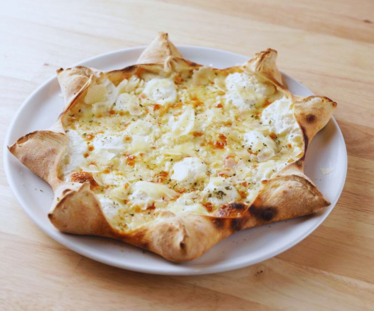 Mister O1 Extraordinary Pizza Turtle Creek - Star Laina
