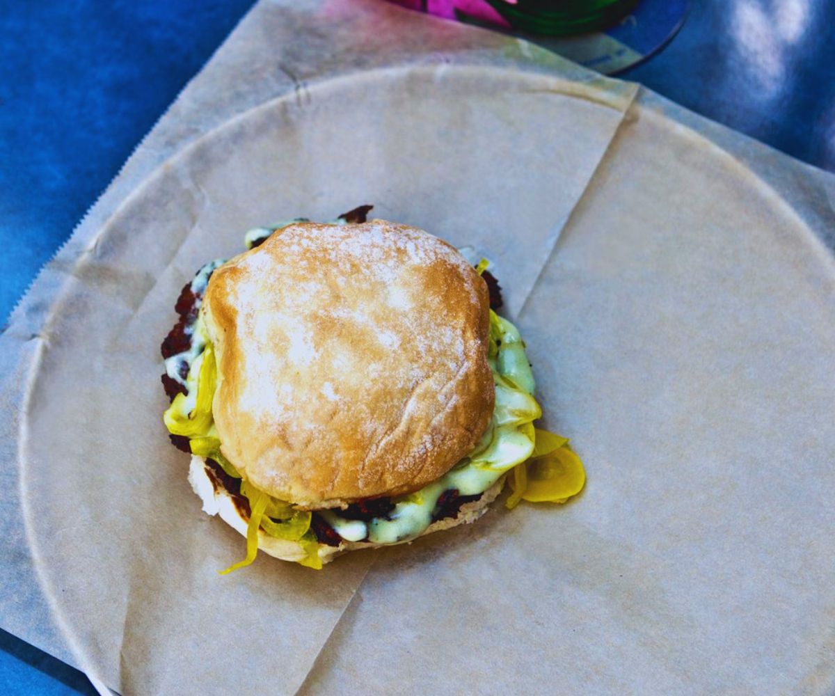 Settle Down Tavern - Prit Near Veggie Burger