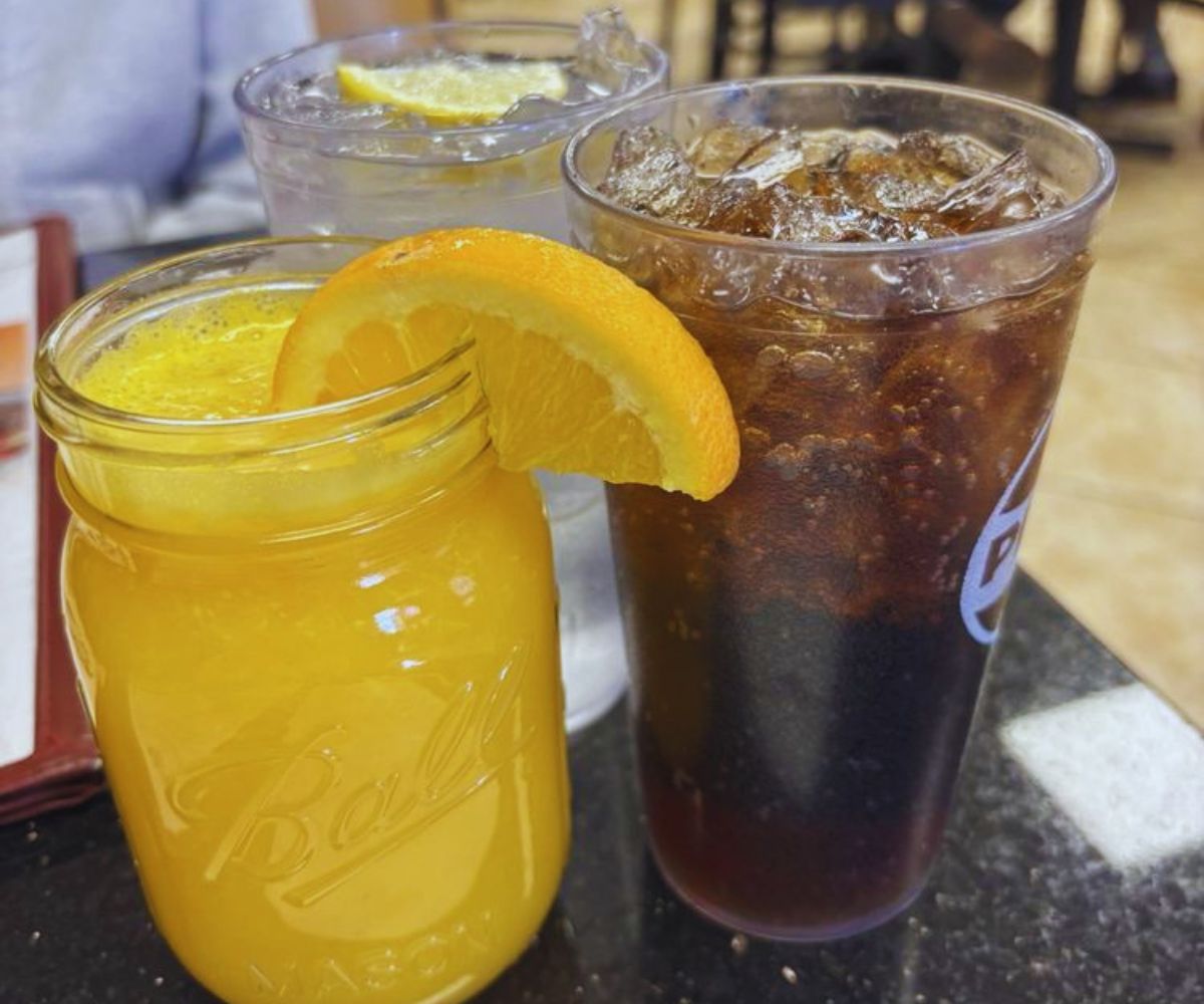 Bros Breakfast & Lunch - Fresh Squeezed OJ & Cola