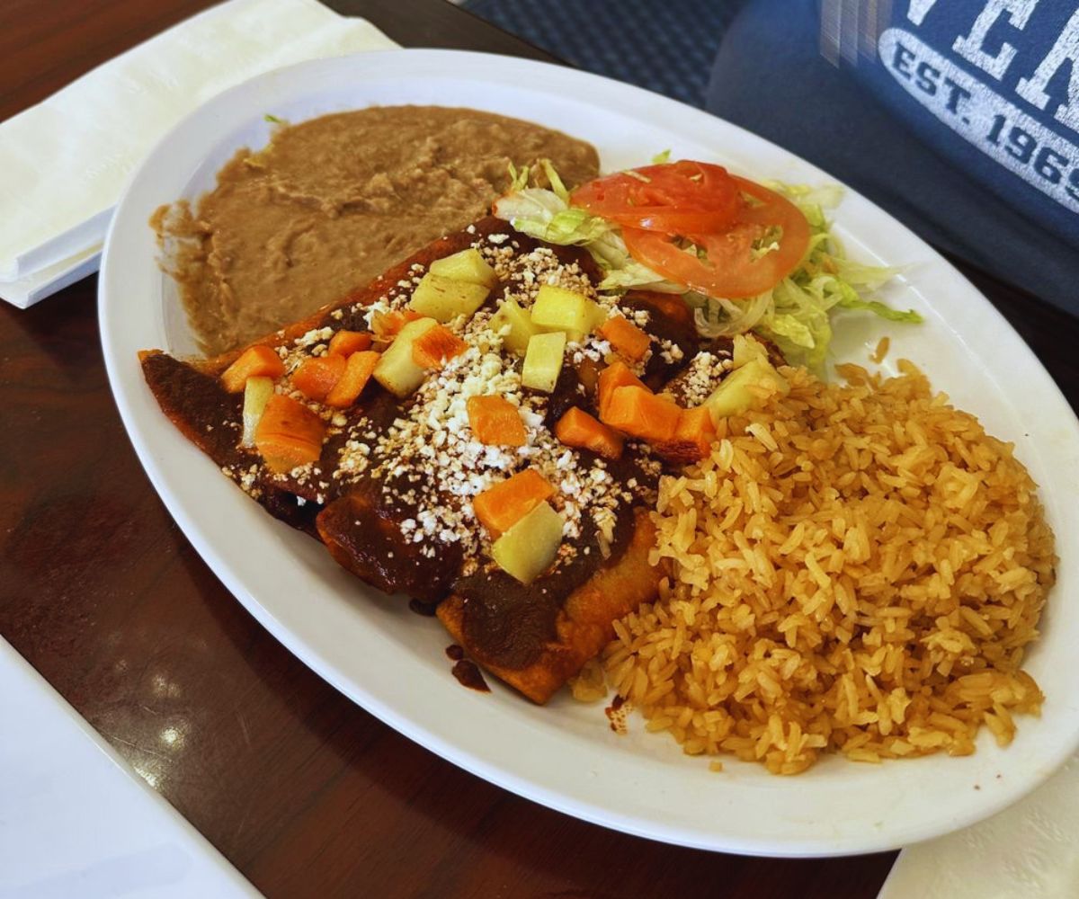 La Mies - Enchiladas Callejeras