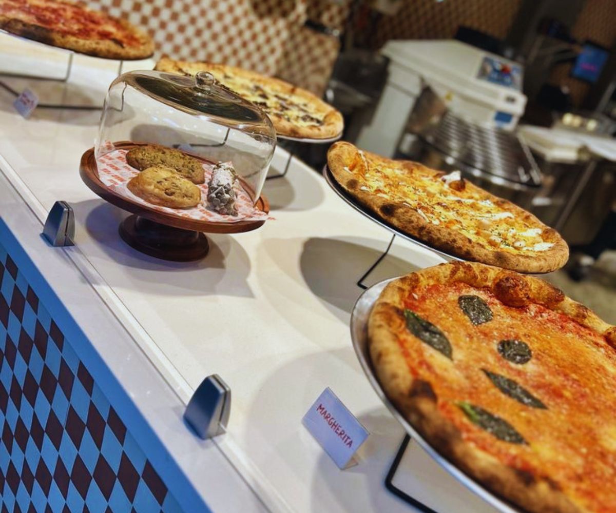 Mad Pie -Various Pizzas