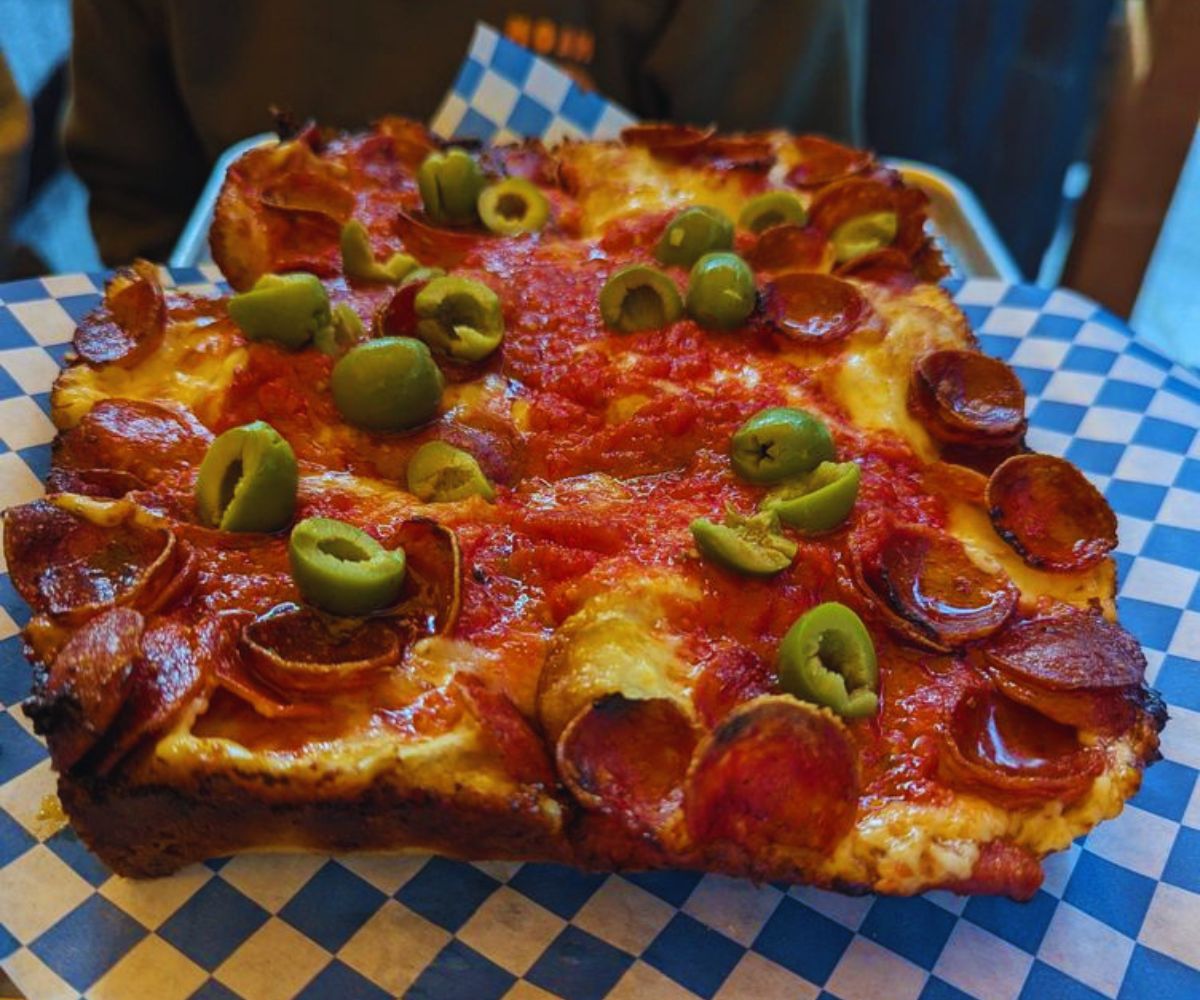 My Friend Derek's - Derek's Fav Pizza