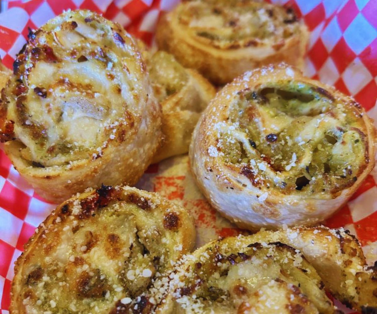 Floridino's Pizza & Pasta - Pesto Artichoke Cheese Muffins
