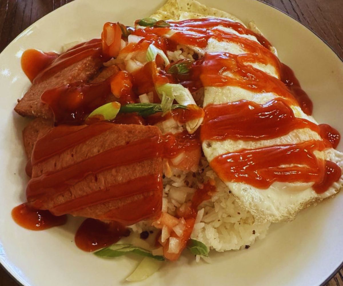 Lola's Eatery - Spam 'n At