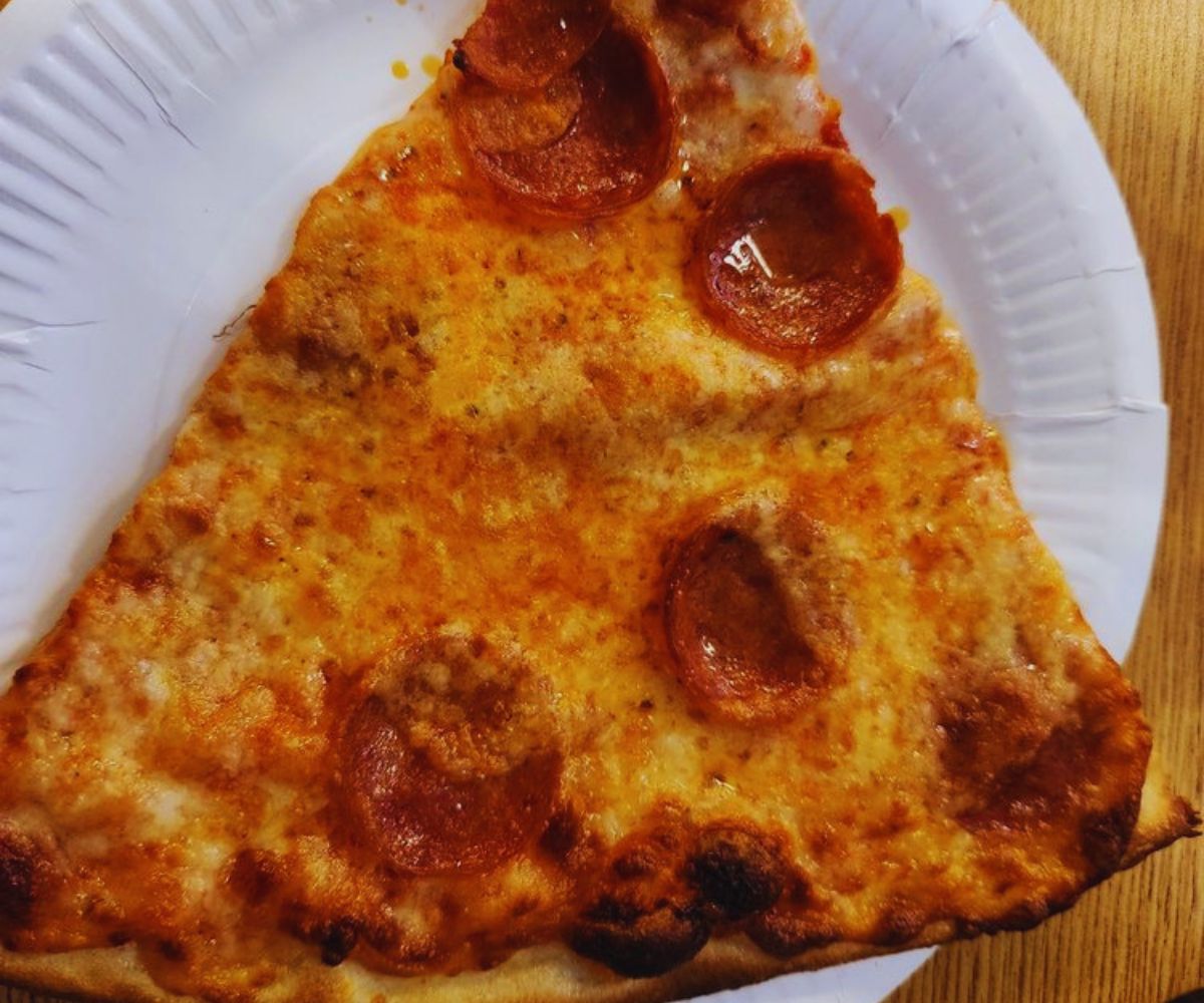 Slices Pizza by Tony - Pepperoni Pizza