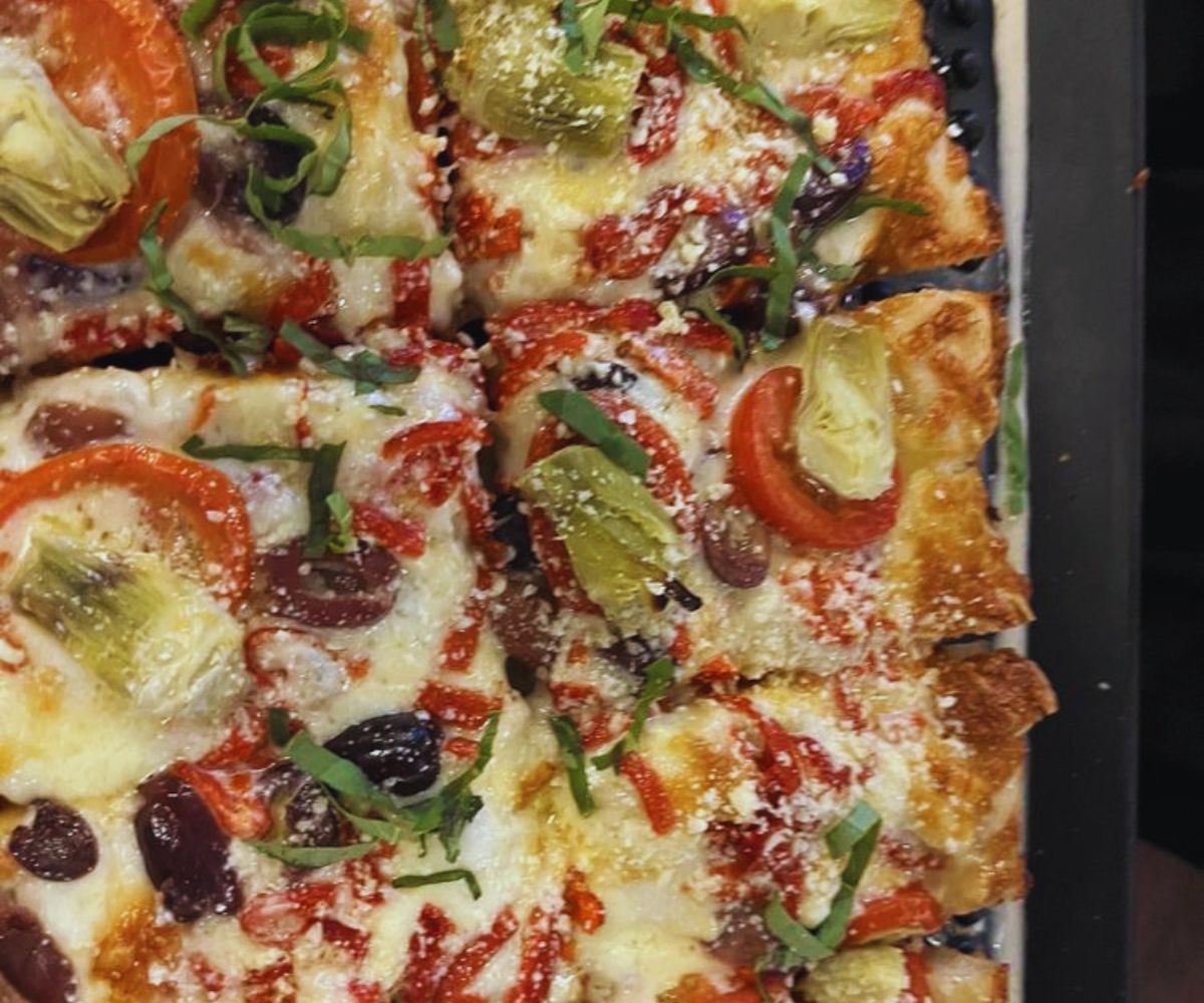 Mario's - Artichoke Pizza