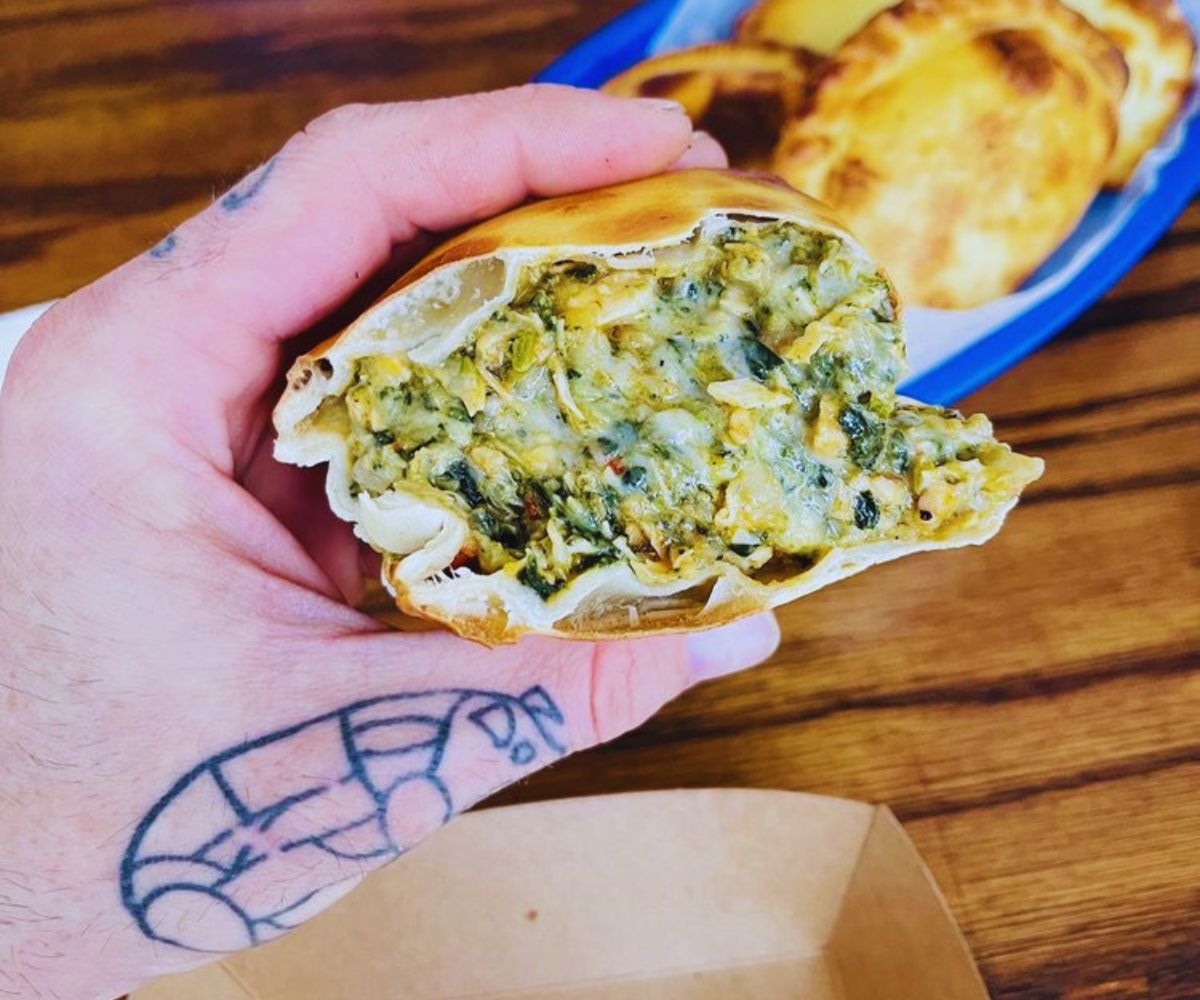 Fat Tummy Empanadas - Chicken Spinach & Cheese Empanada