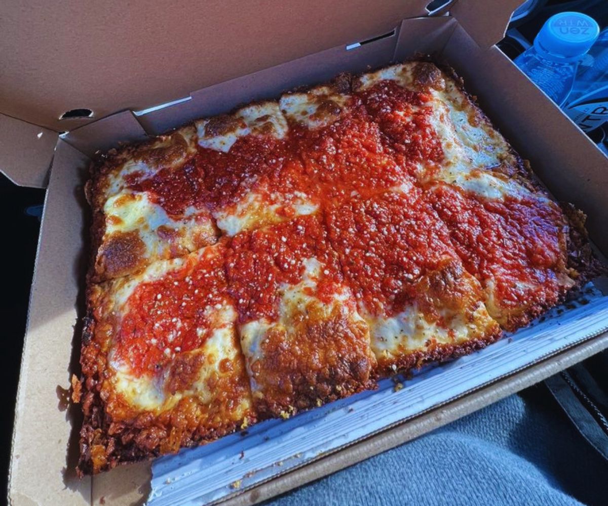 My Friend Derek's - Cheese Pizza