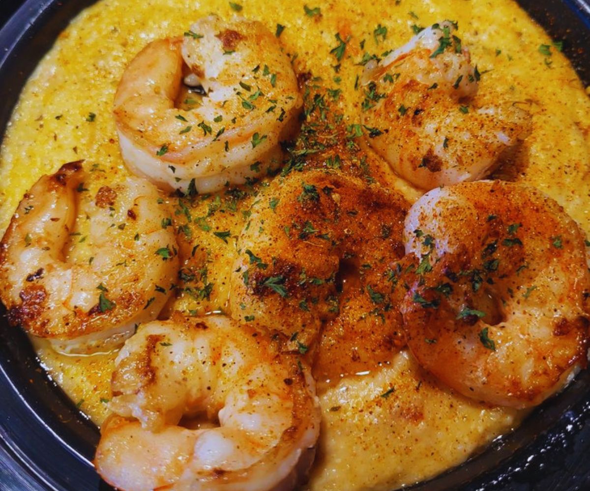 Nzinga's Kitchen - Creole Shrimp & Grits