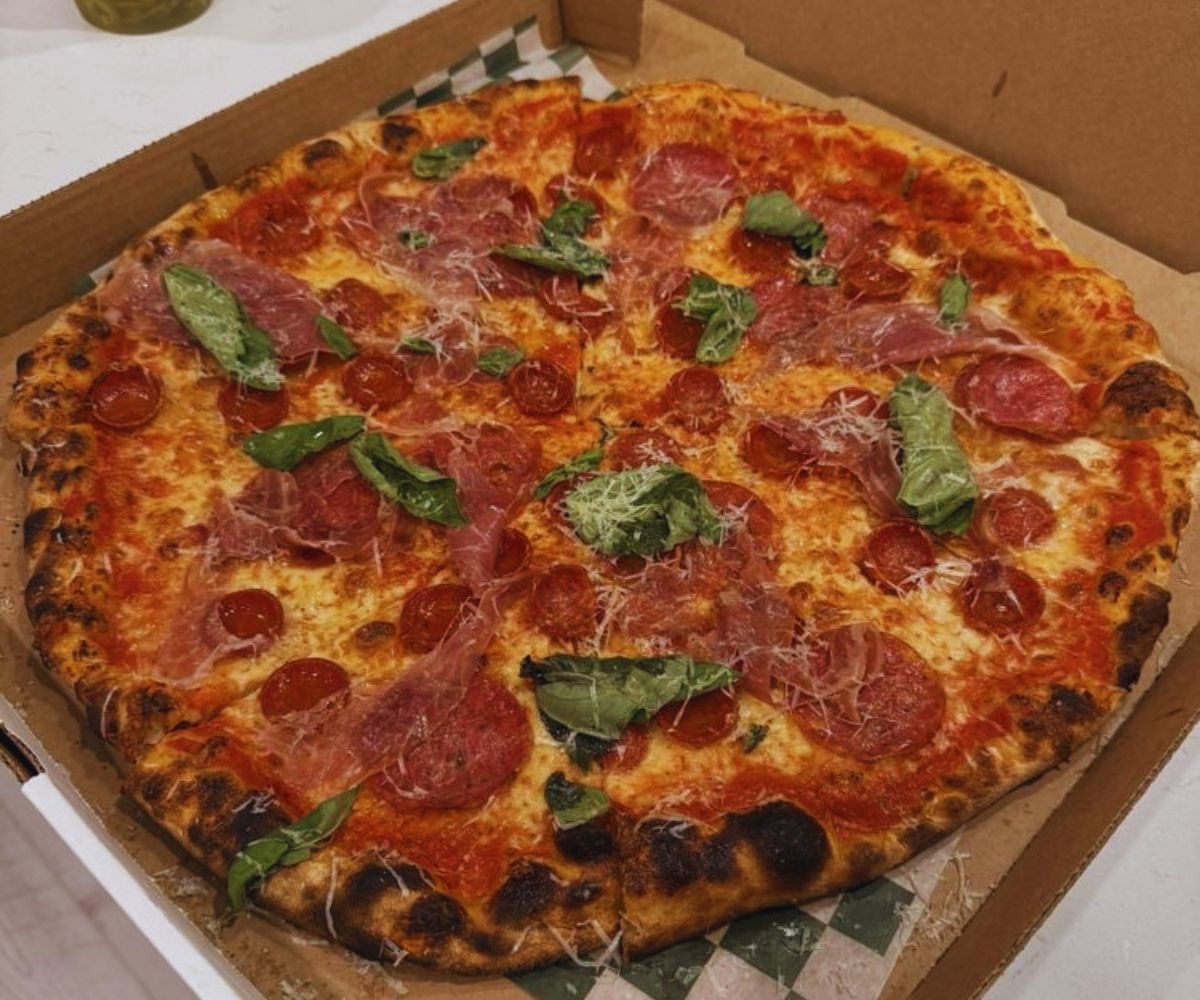 Ozzi’s Pizza - Meat Lovers Pizza