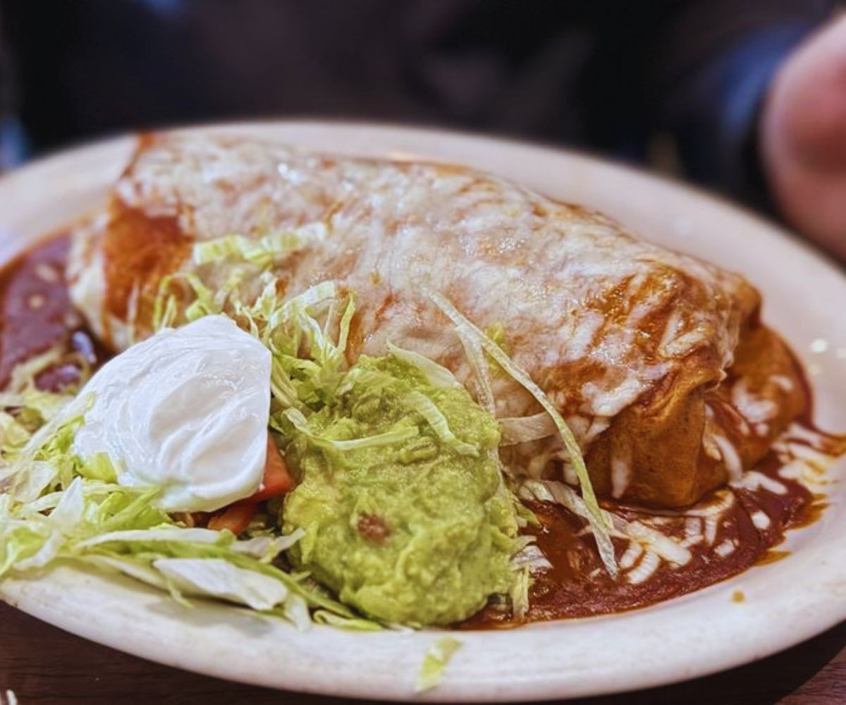 El Rodeo - Top Shelf Burrito